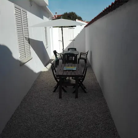 Casa Laguna